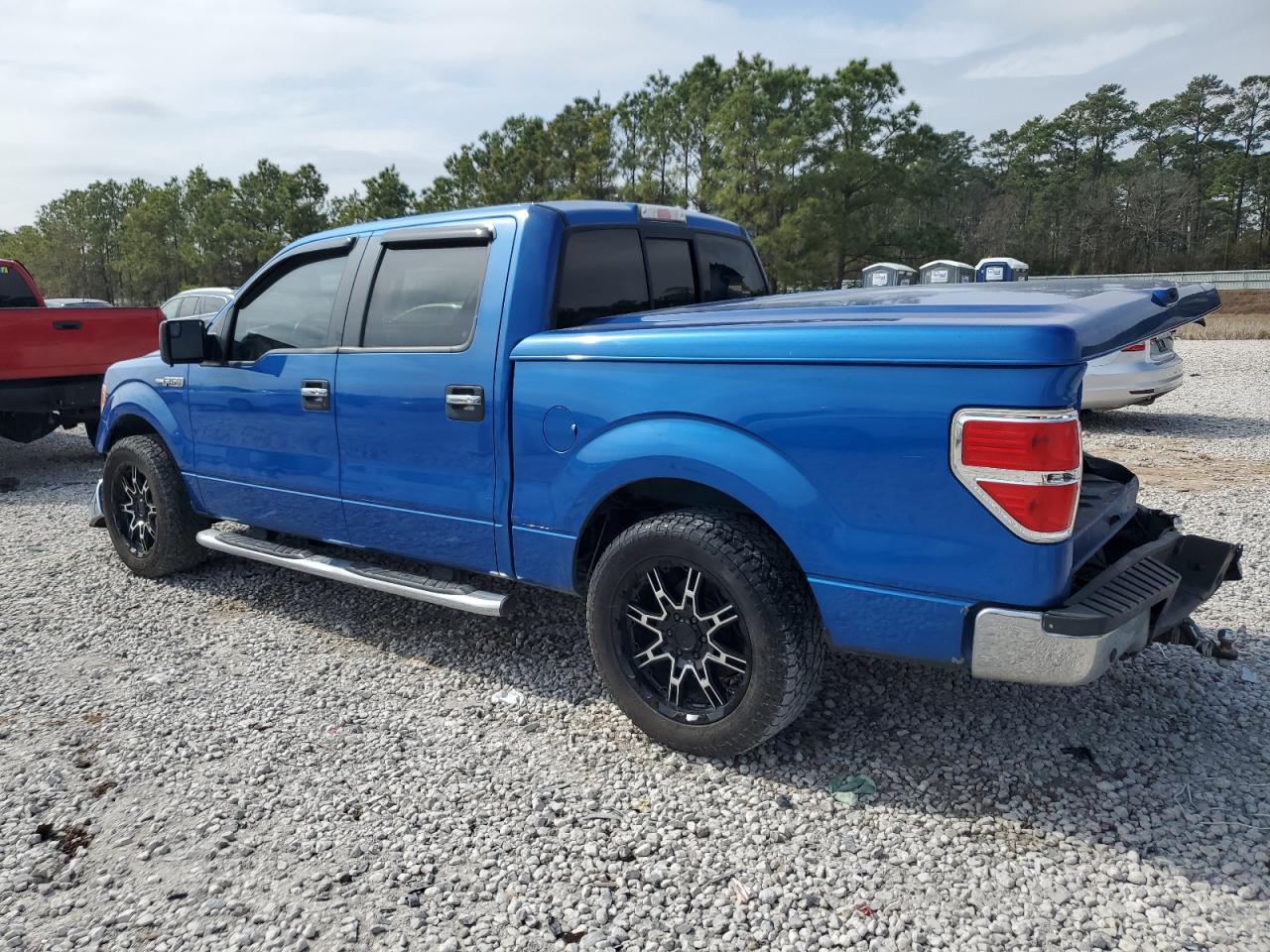 2014 Ford F-150 - Image 2