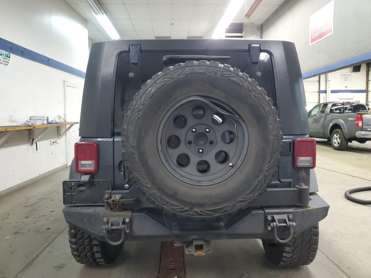 2008 Jeep Wrangler - Image 6