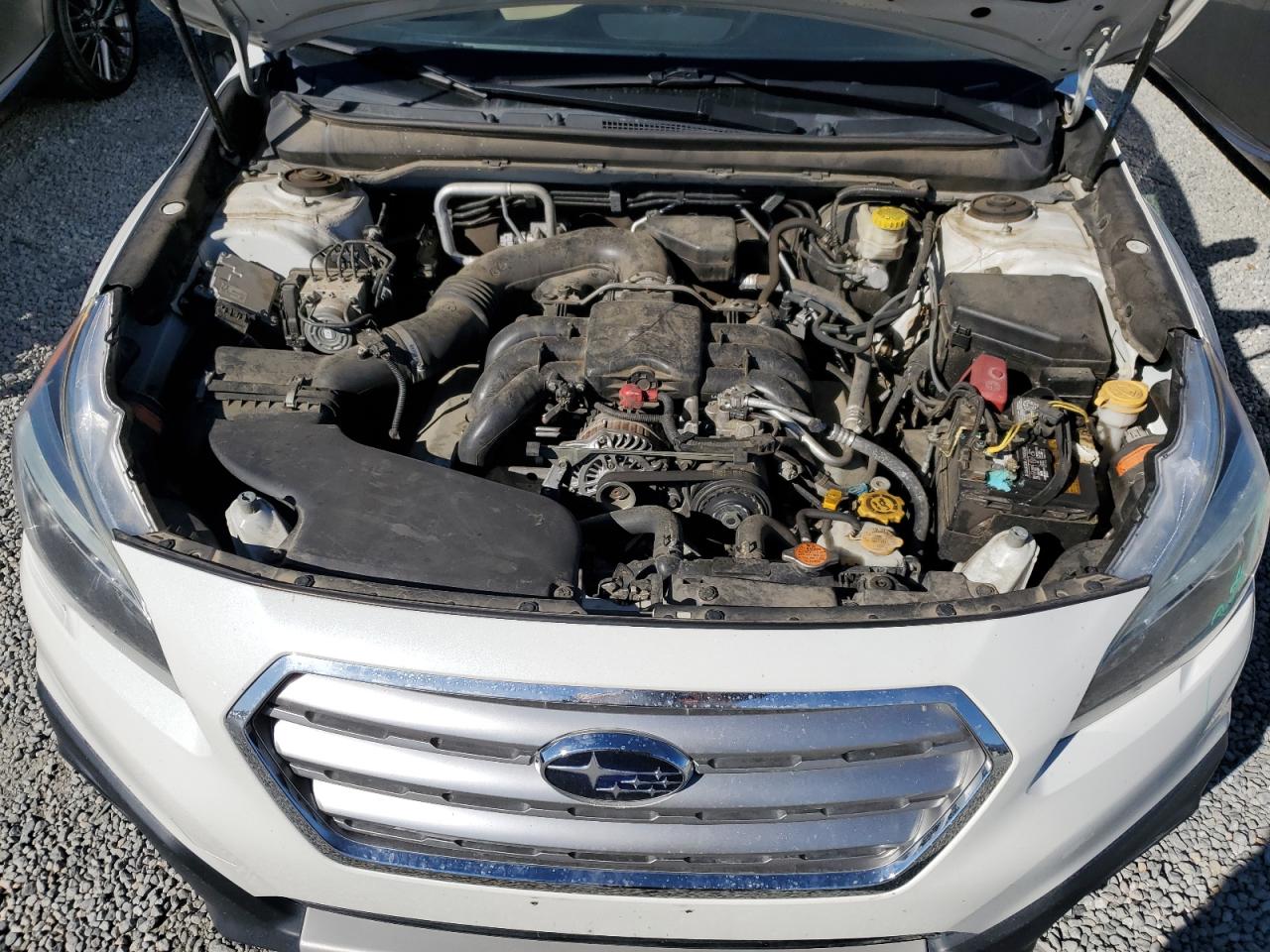 2017 Subaru Outback - Image 12