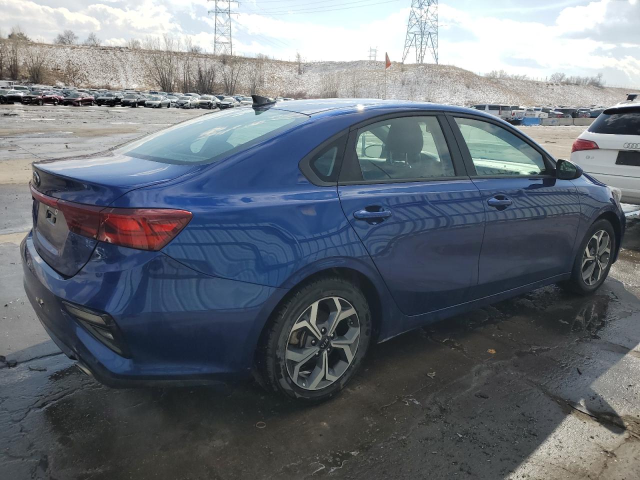 2021 Kia Forte - Image 3