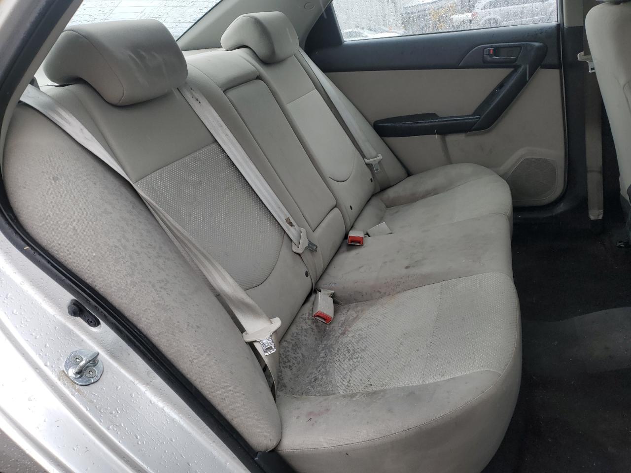 2010 Kia Forte - Image 10