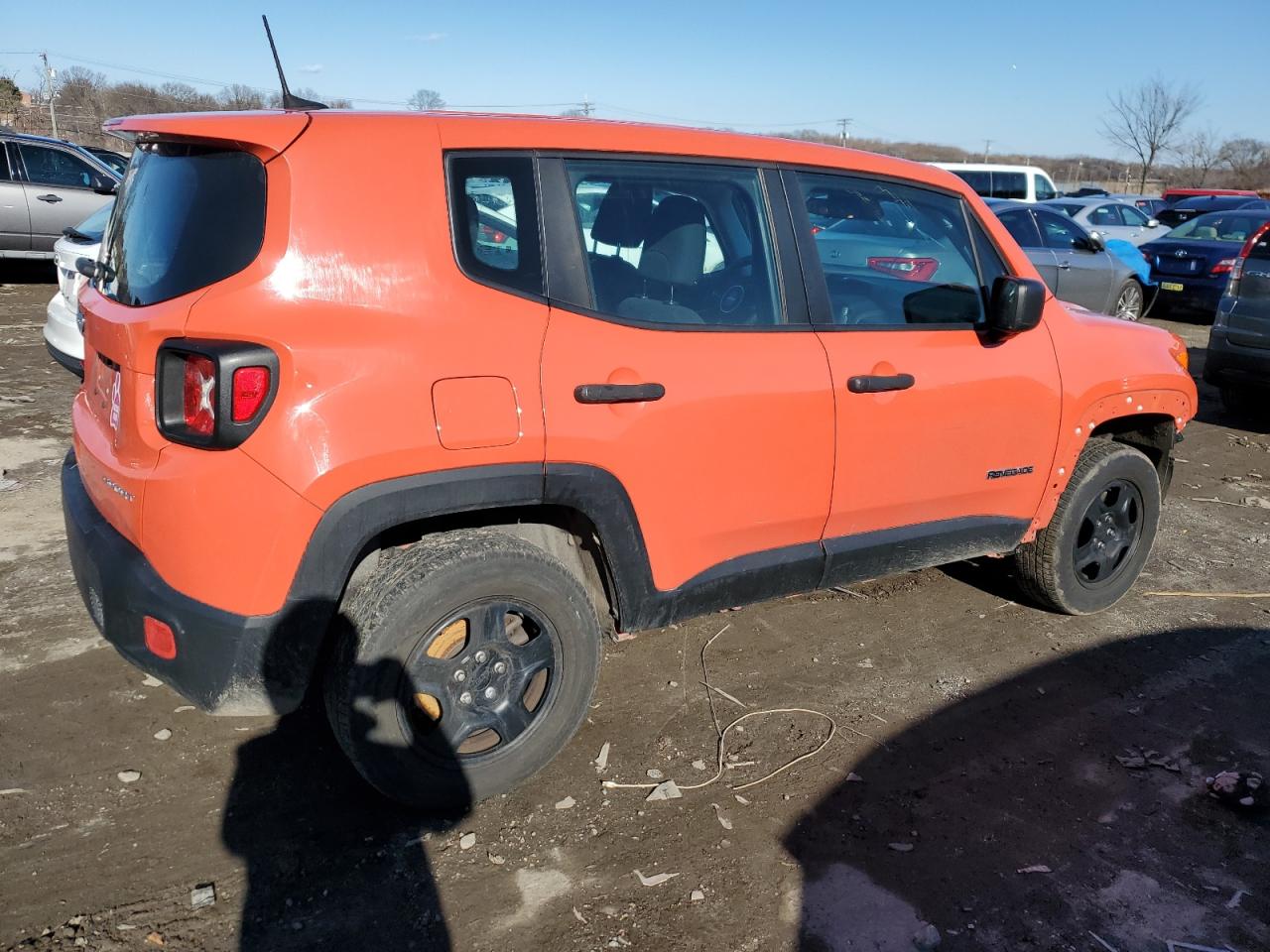 2018 Jeep Renegade - Image 3