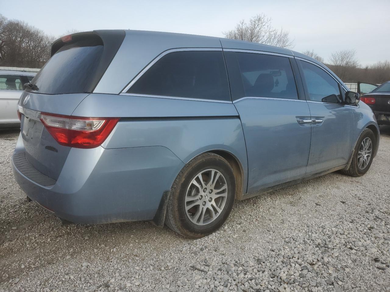 2011 Honda Odyssey - Image 3