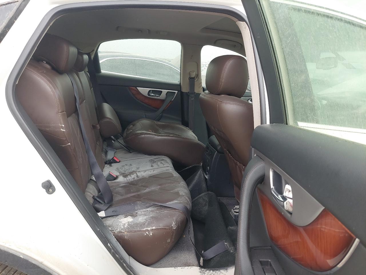 JNRCS1MWXEM630006 - 2014 Infi QX70 - #46759335