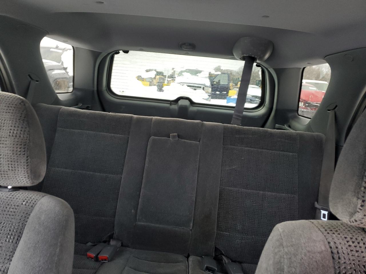 2003 Kia Sorento - Image 10