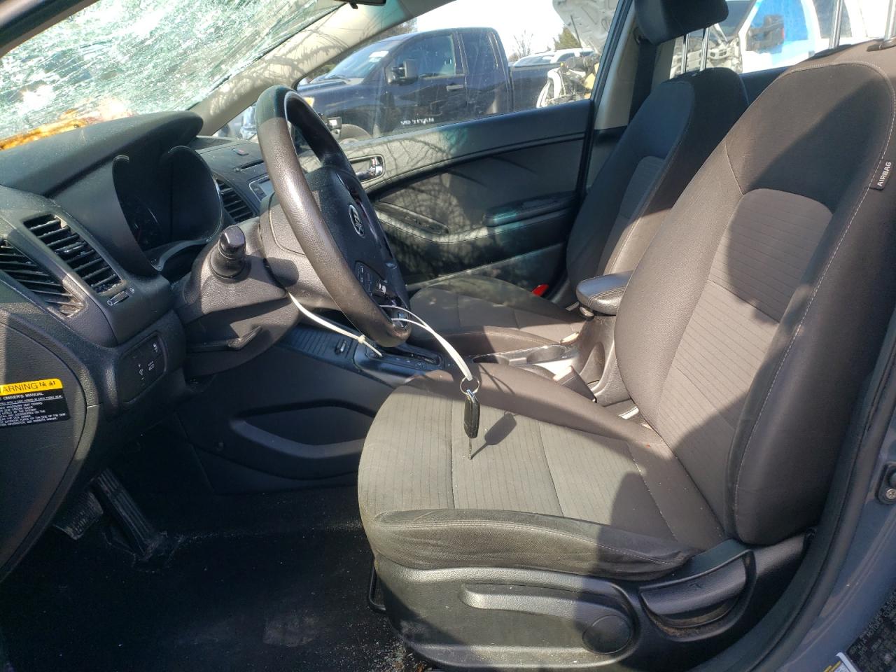 2016 Kia Forte - Image 7