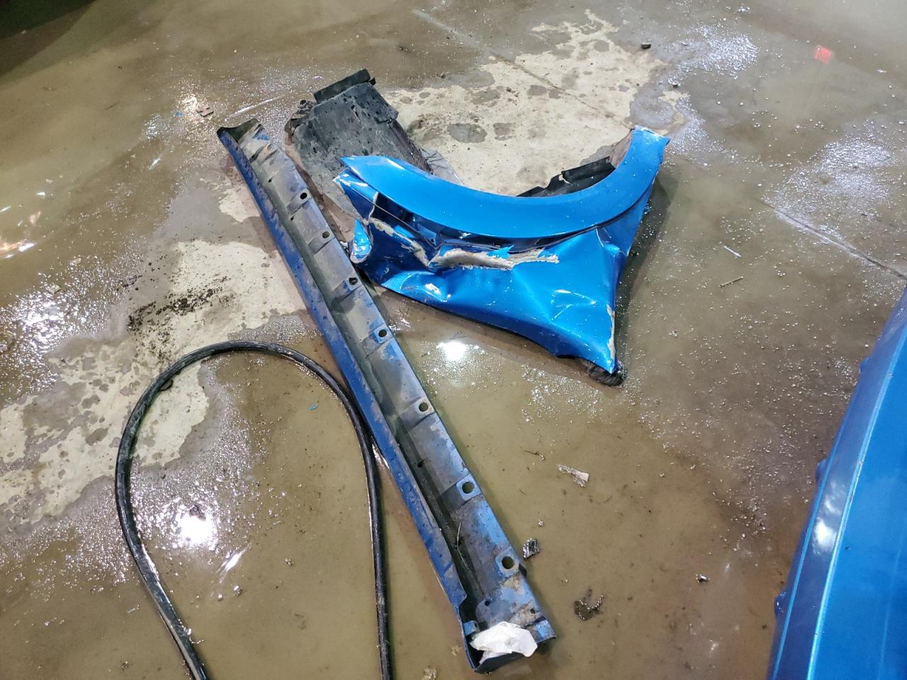 2007 Pontiac Vibe - Image 12