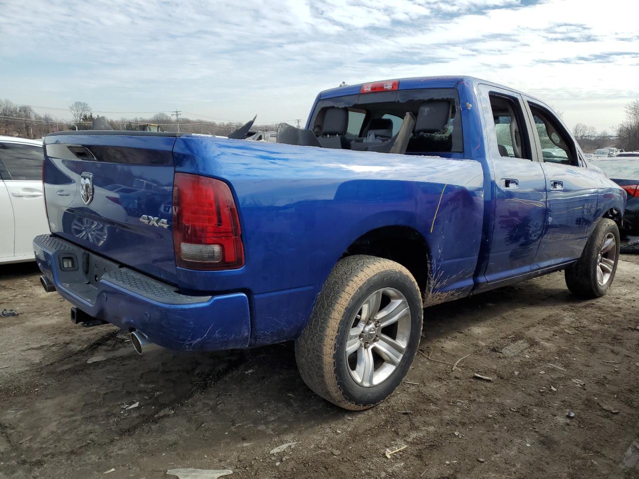 2015 RAM 1500 - Image 3