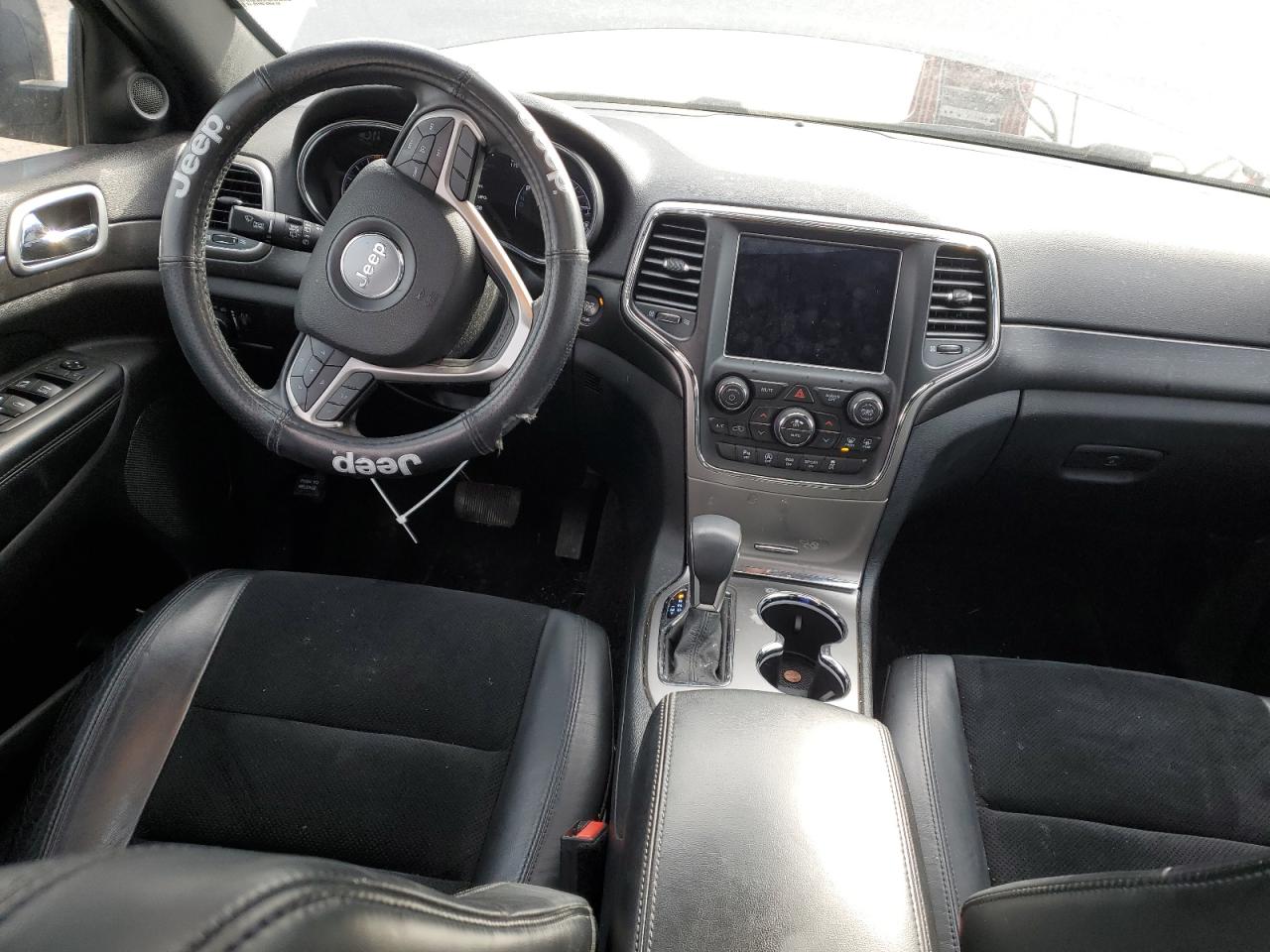 2018 Jeep Grand Cherokee - Image 8