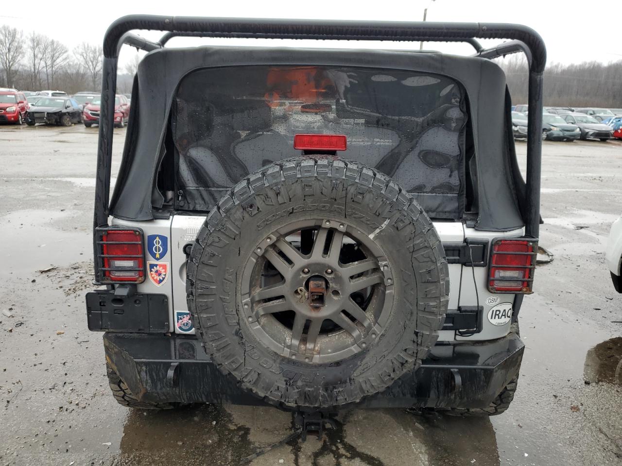 2010 Jeep Wrangler - Image 6