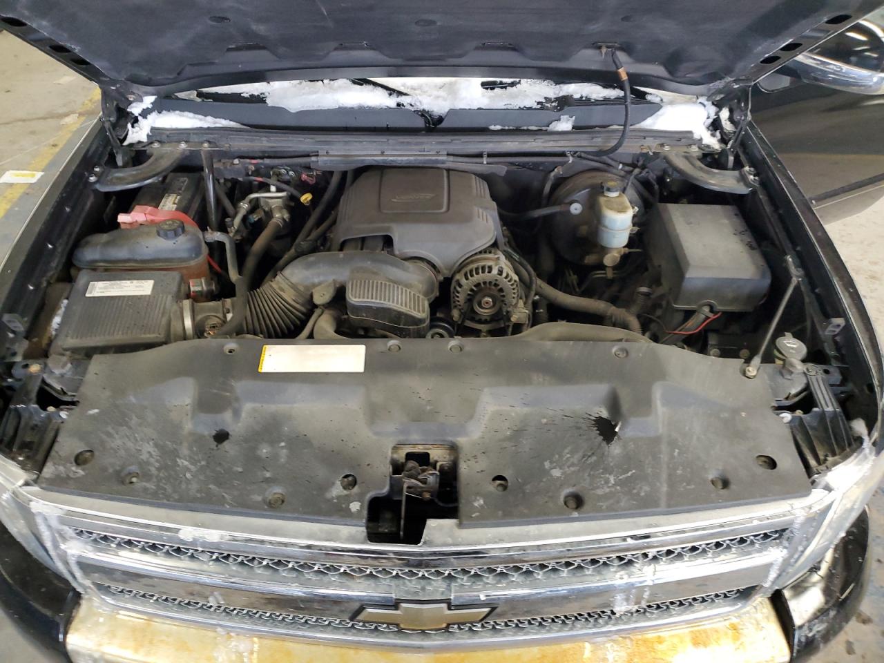 2007 Chevrolet Silverado - Image 11