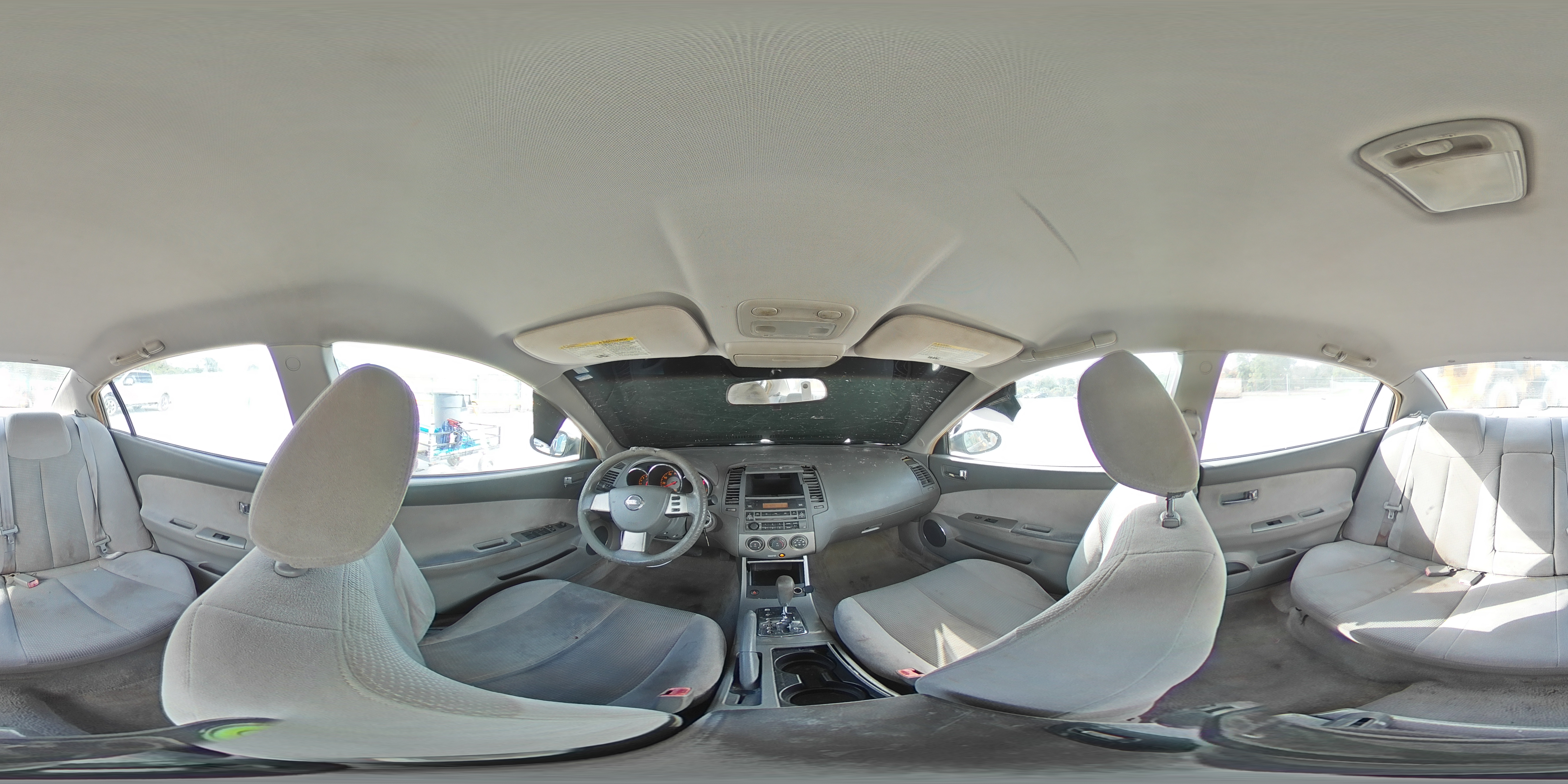 2005 Nissan Altima - Image 13