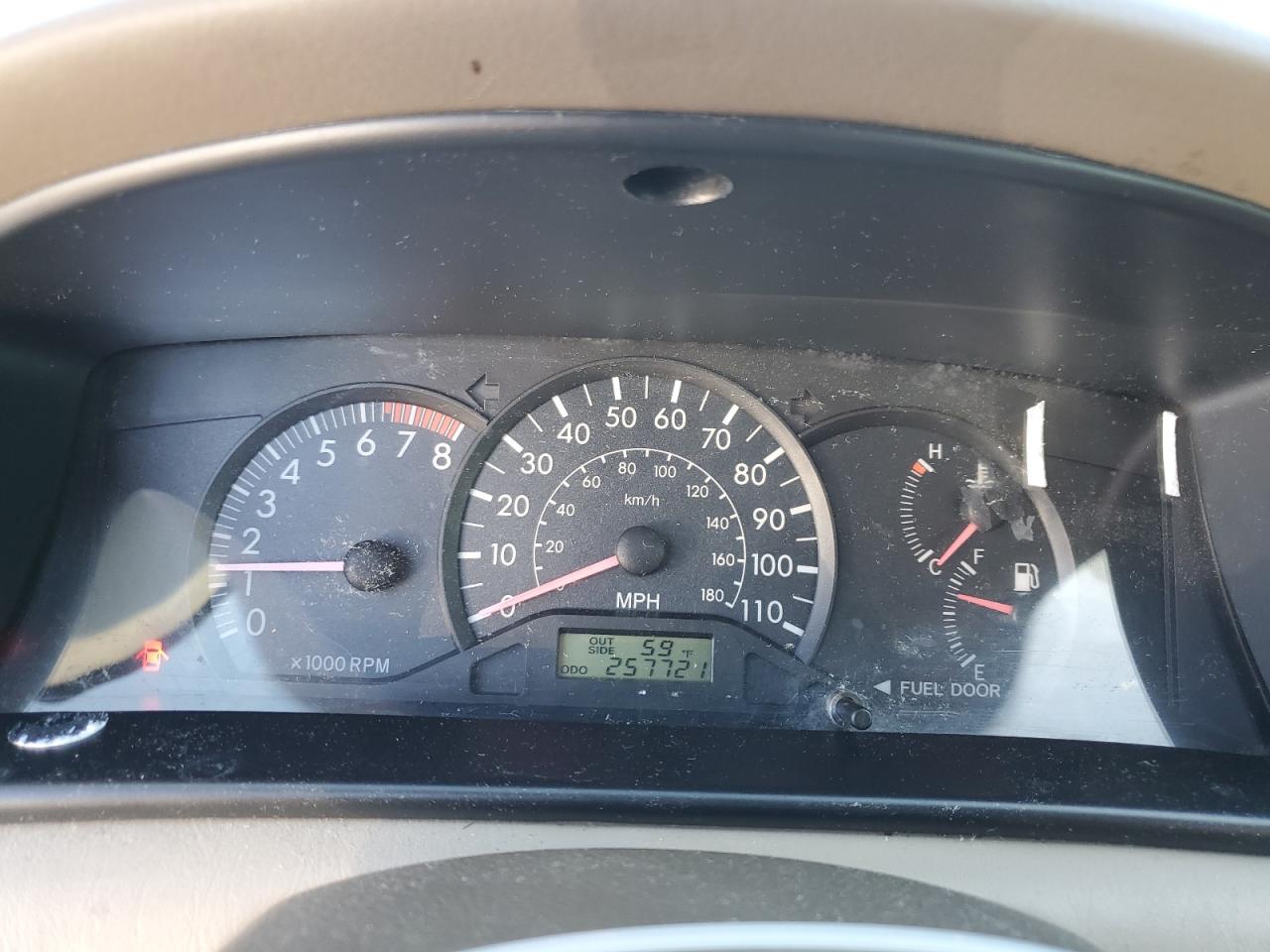 2005 Toyota Corolla - Image 9
