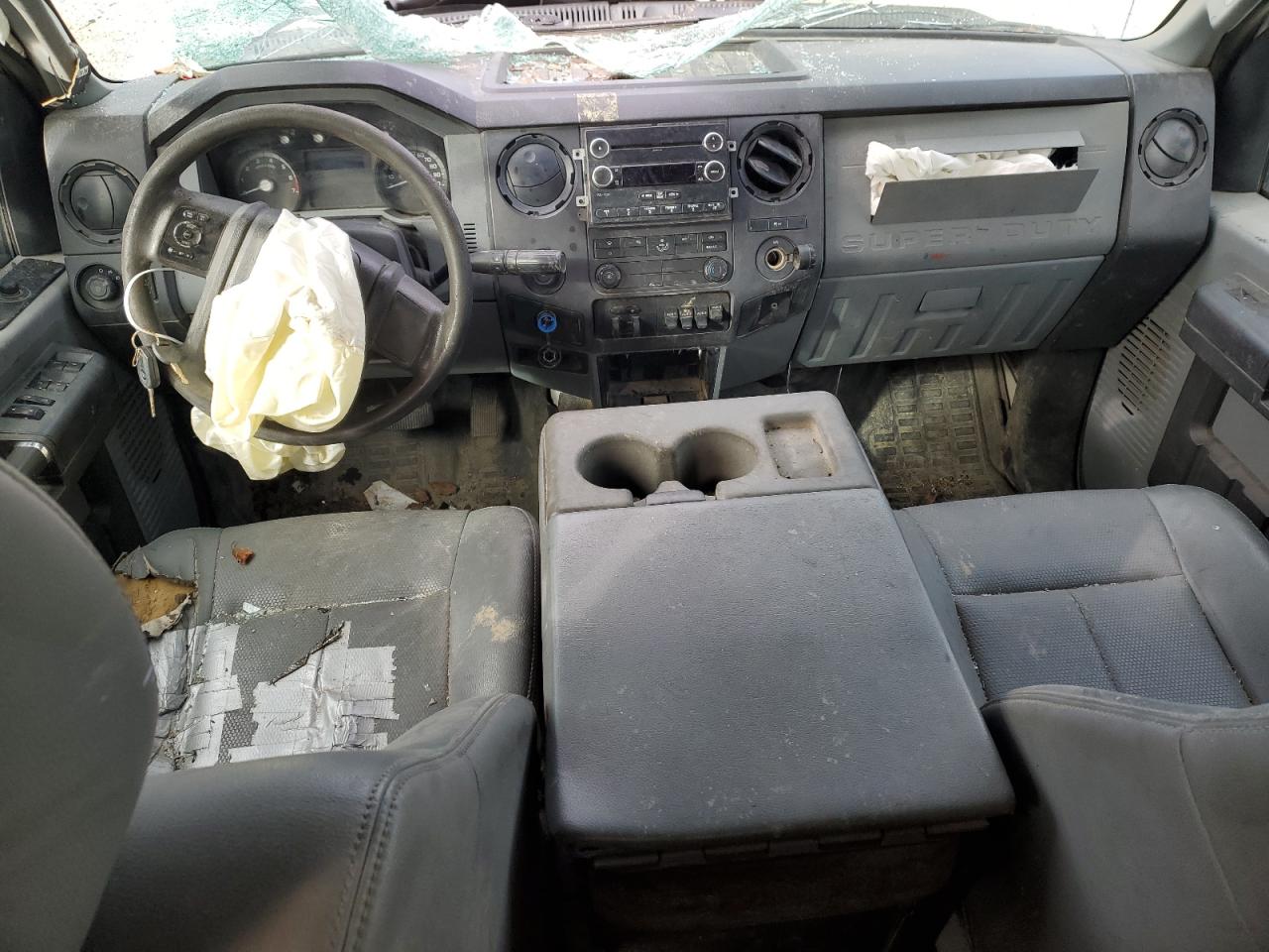 2011 Ford F250 - Image 8