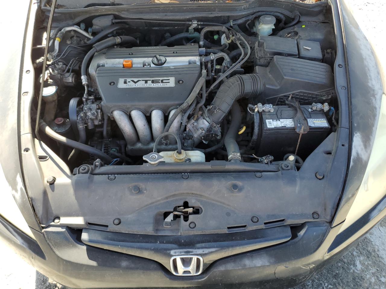 2003 Honda Accord - Image 11