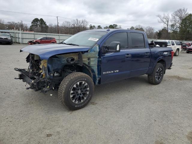  NISSAN TITAN 2018 Синий