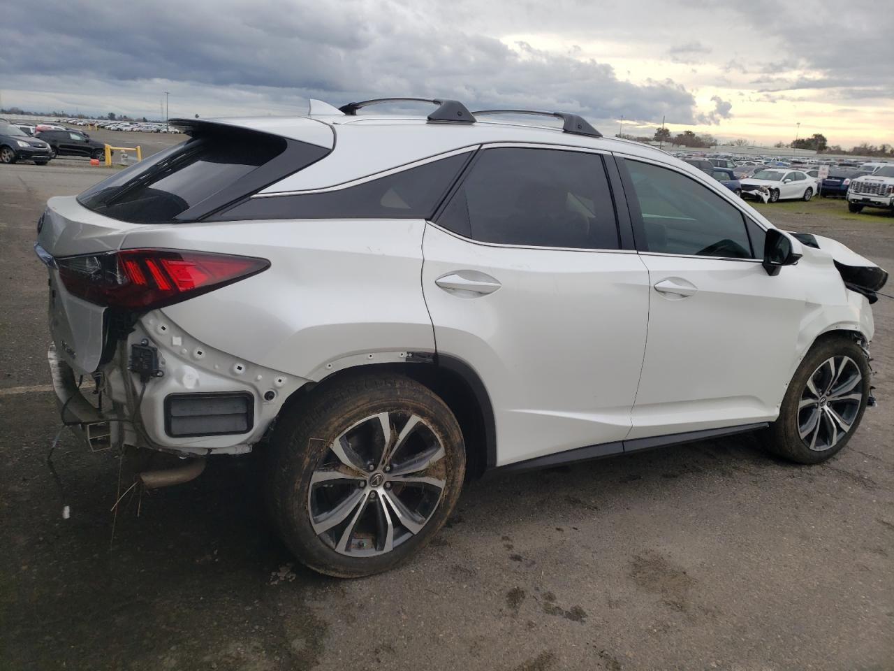 2022 Lexus RX - Image 3