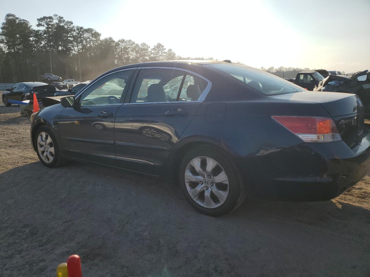 2009 Honda Accord - Image 2