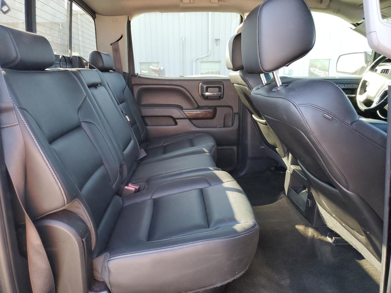 2015 GMC Sierra - Image 10