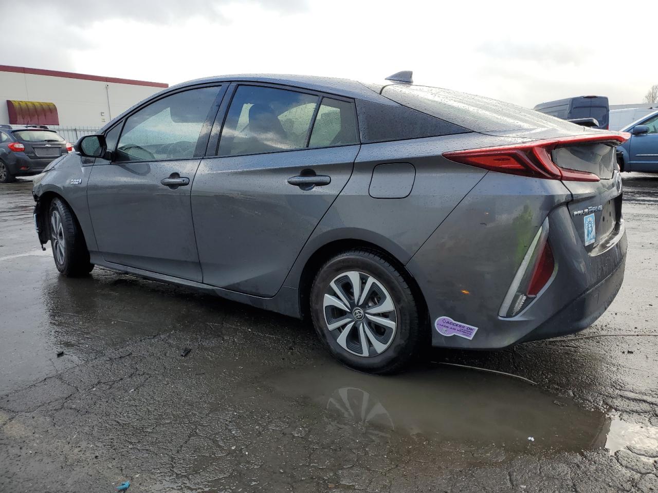 2019 Toyota Prius - Image 2