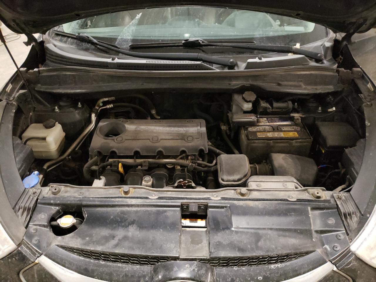 2011 Hyundai Tucson - Image 13