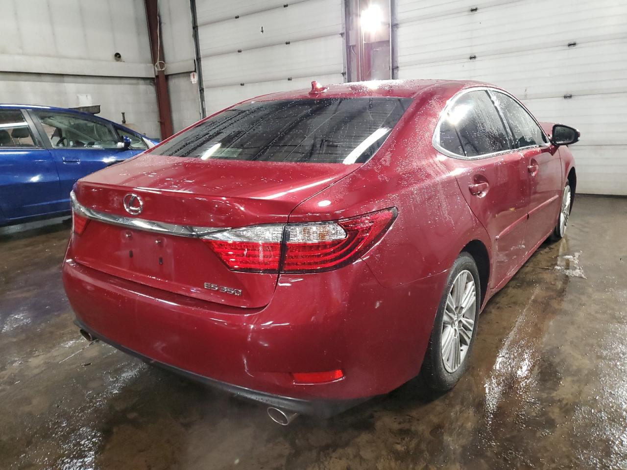 2014 Lexus ES - Image 3
