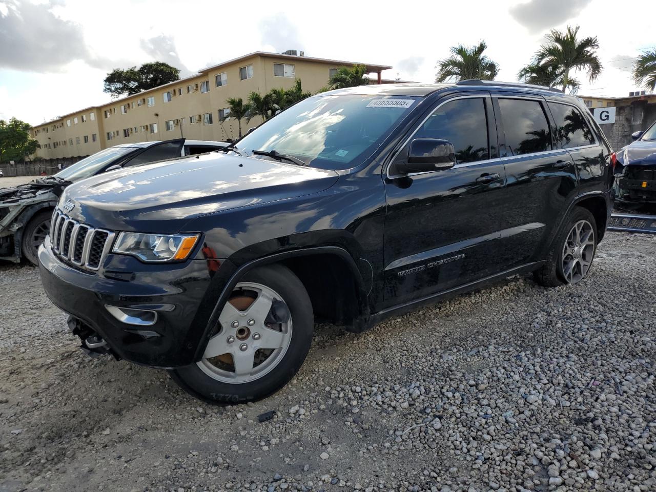 2018 Jeep Grand Cherokee - Image 1