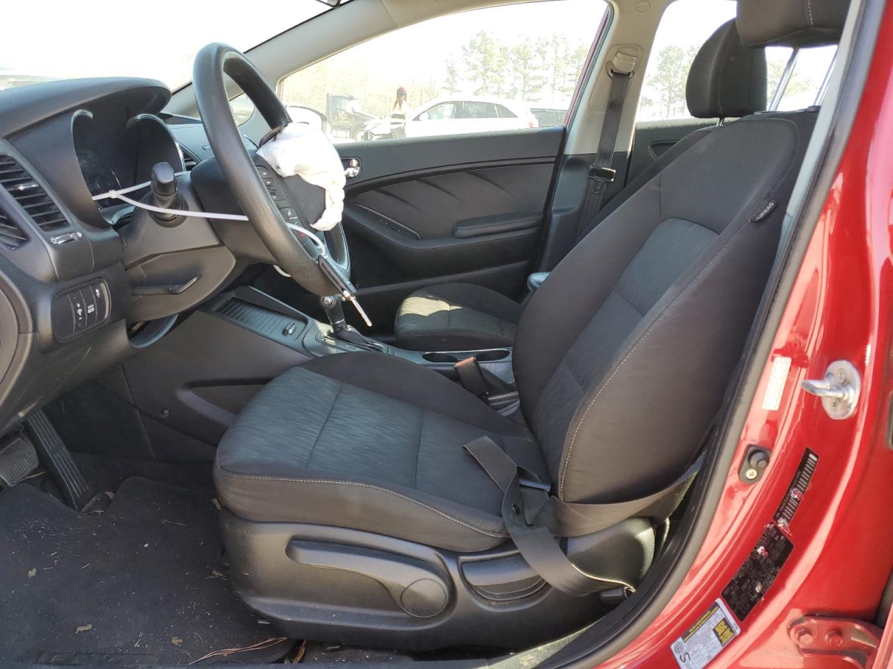 2016 Kia Forte - Image 7