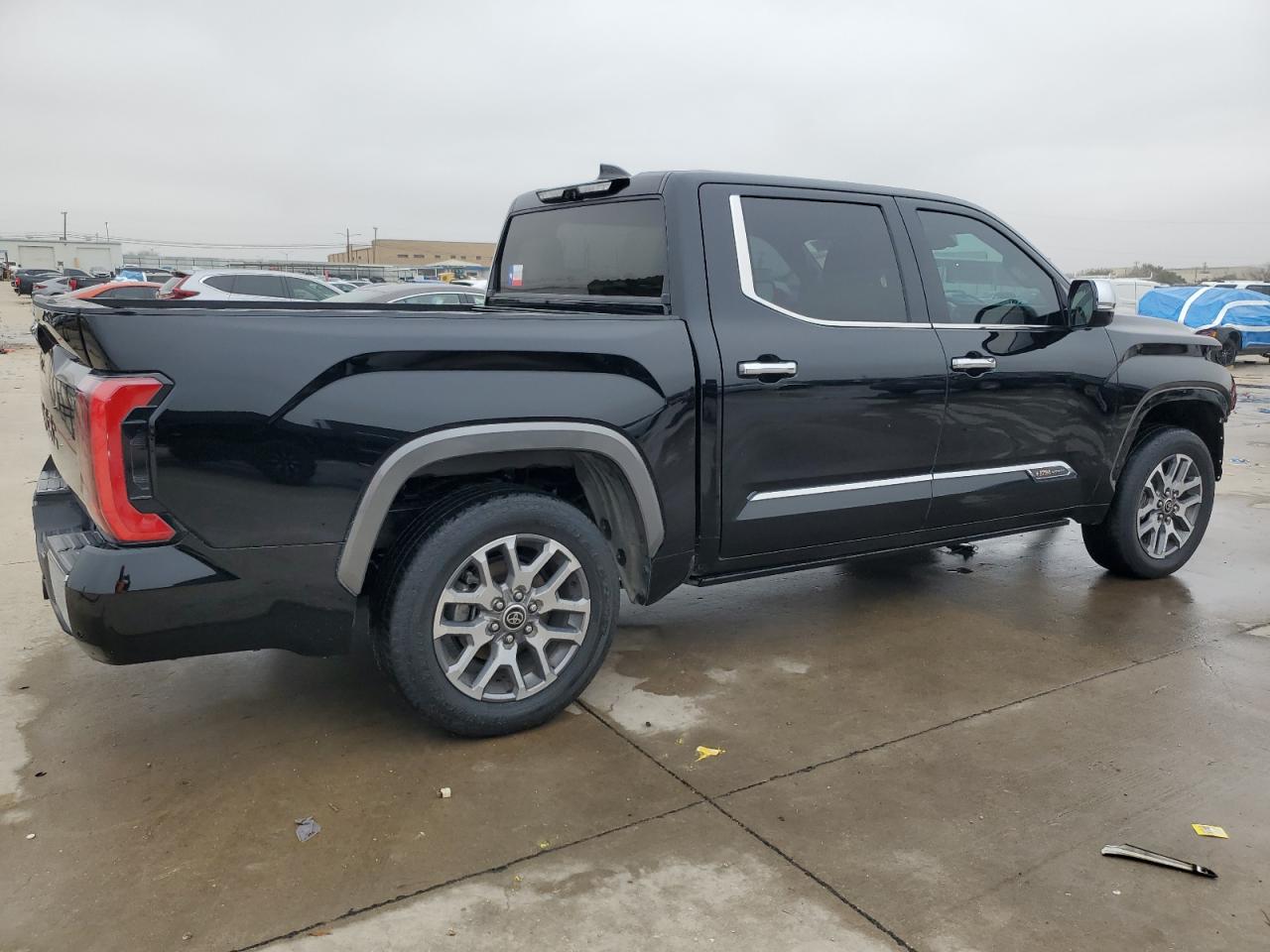 2022 Toyota Tundra - Image 3