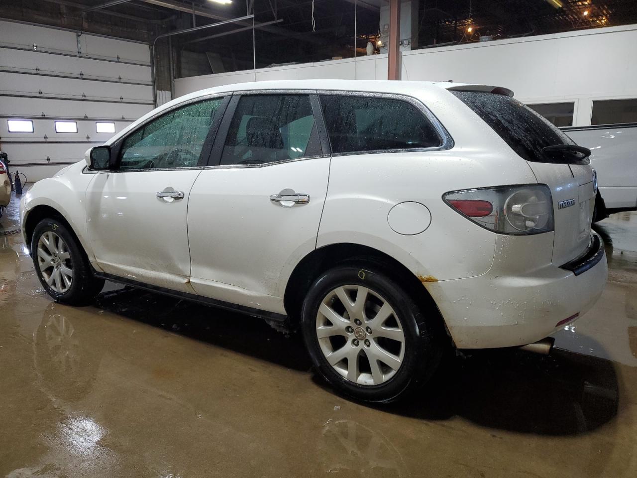 2008 Mazda CX-7 - Image 2
