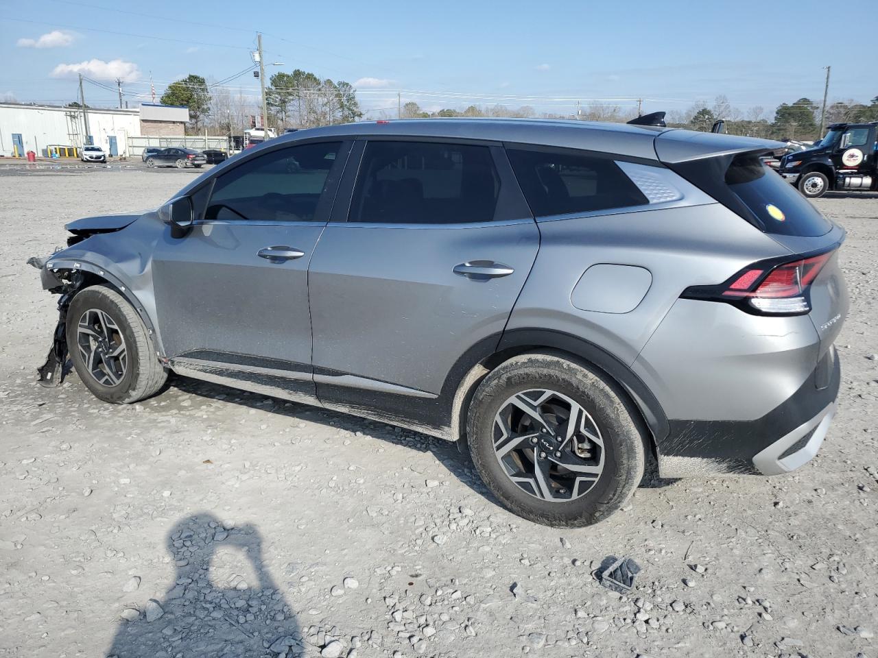 2023 Kia Sportage - Image 2