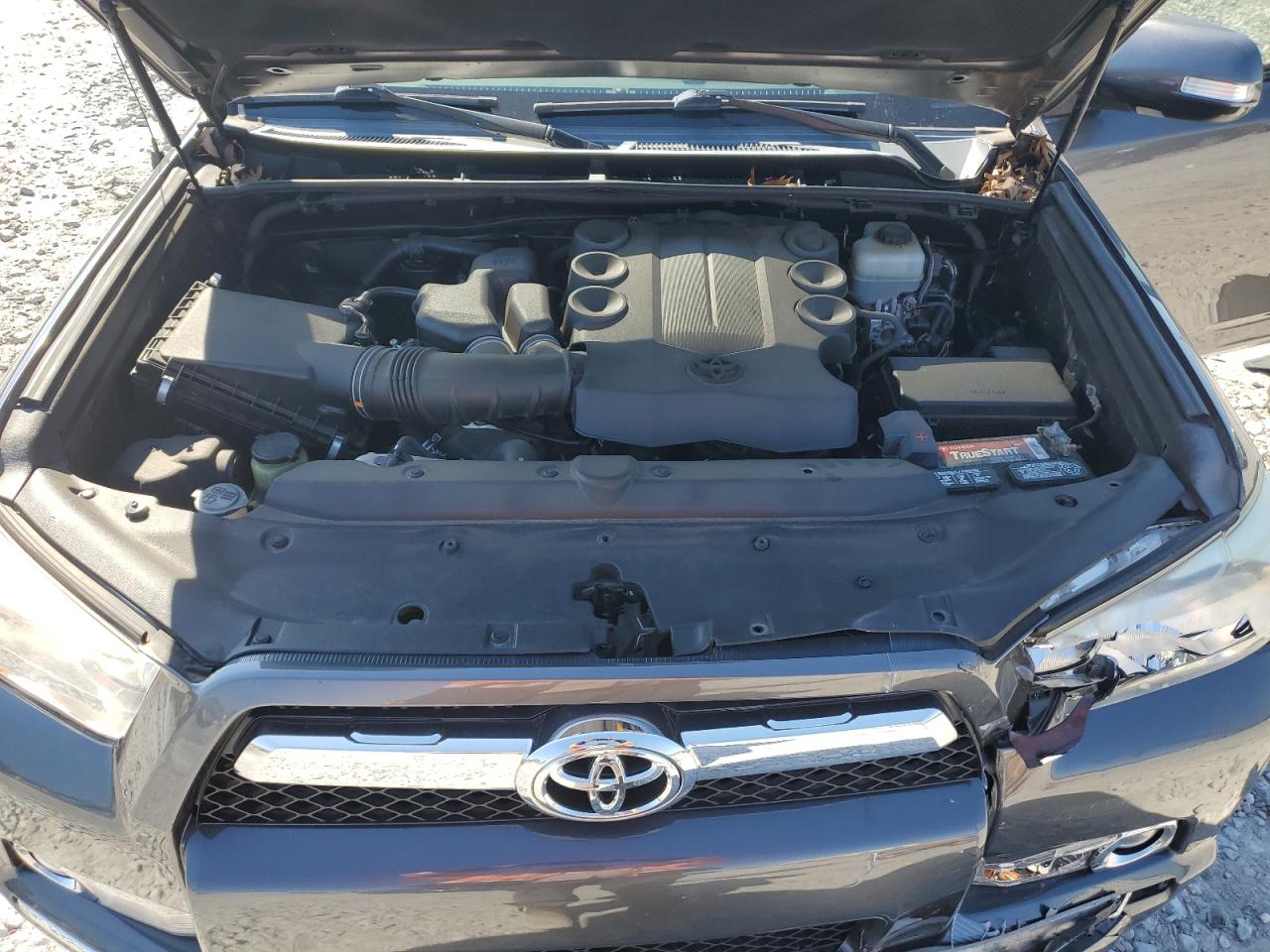2013 Toyota 4Runner - Image 13