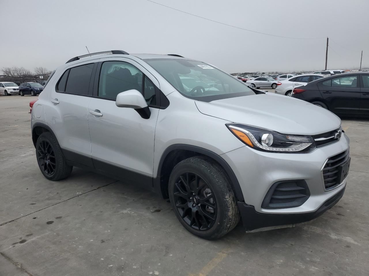 KL7CJLSM7NB503125 CHEVROLET TRAX 2022