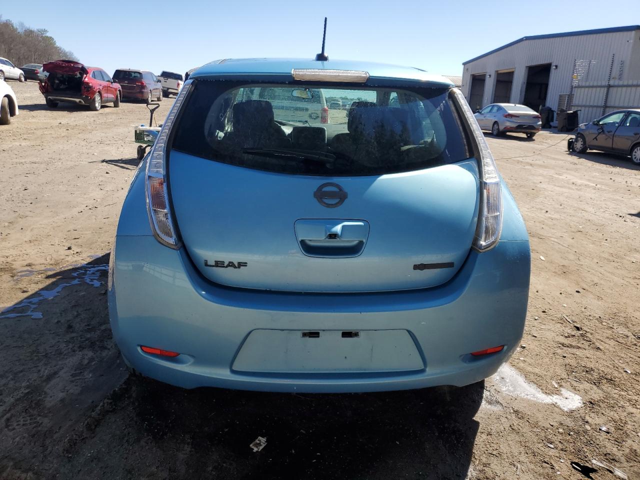2015 Nissan Leaf - Image 6