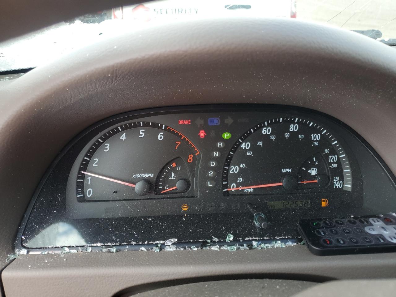 2004 Toyota Camry - Image 9