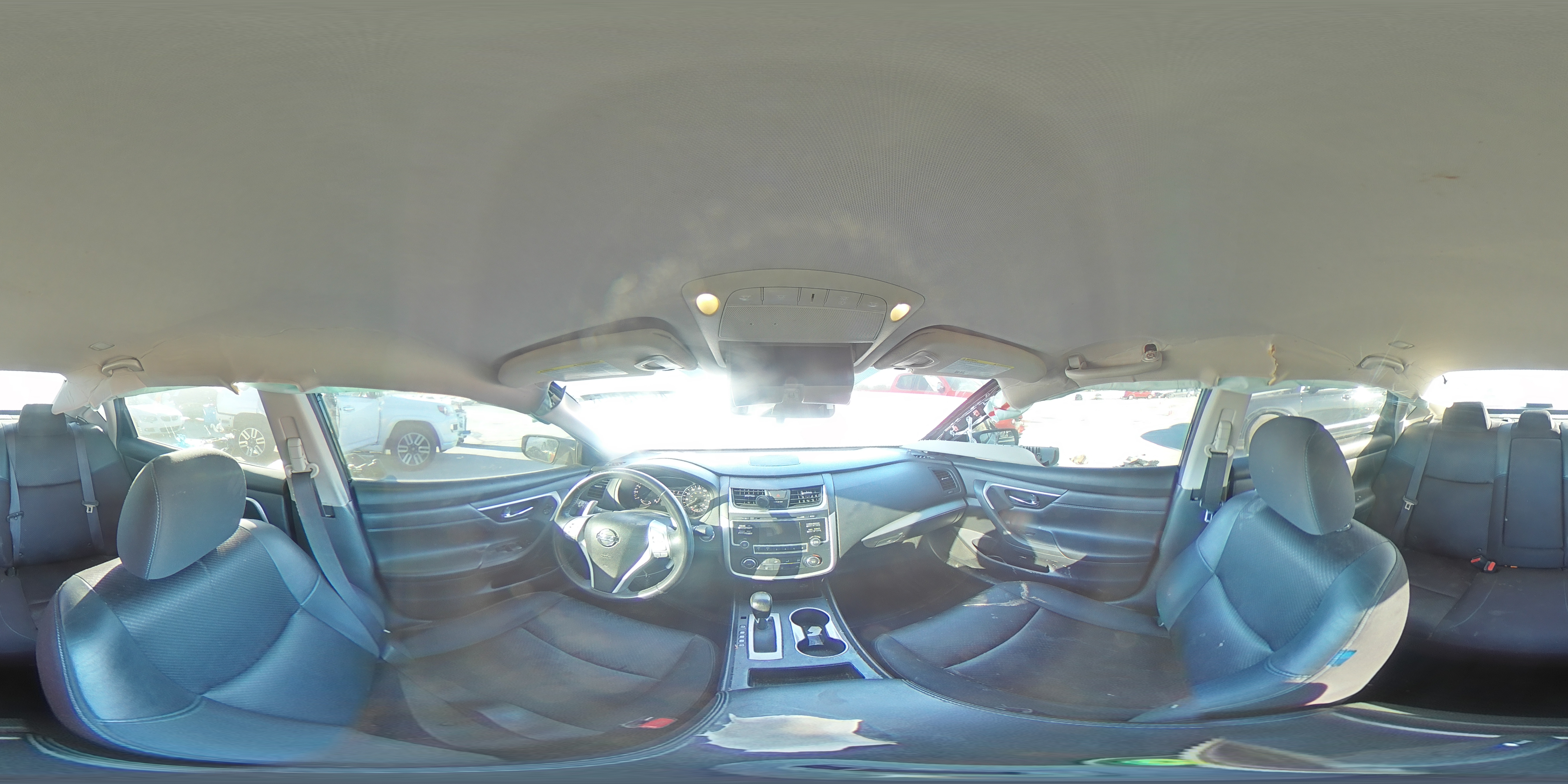 2016 Nissan Altima - Image 12