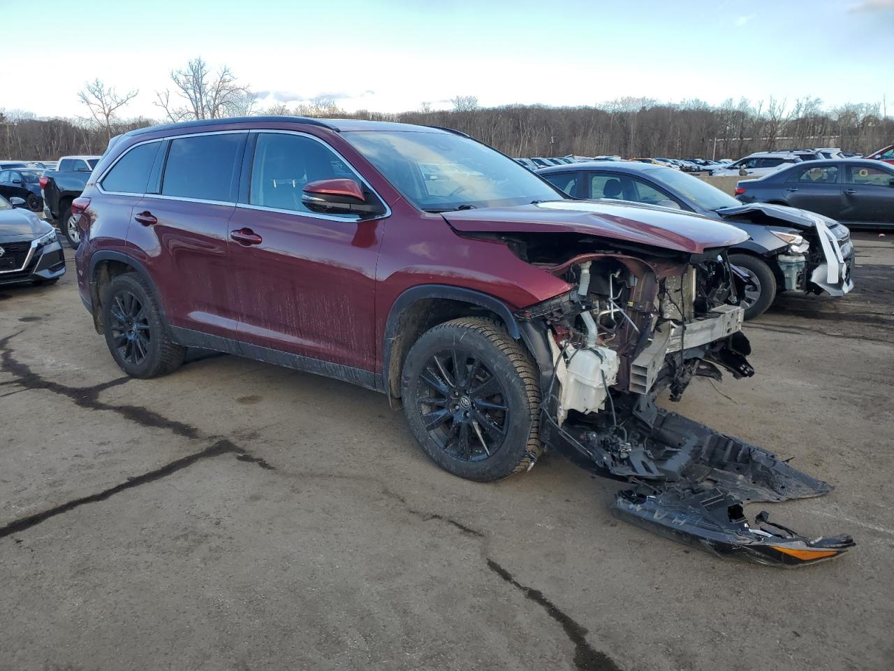 2019 Toyota Highlander - Image 4