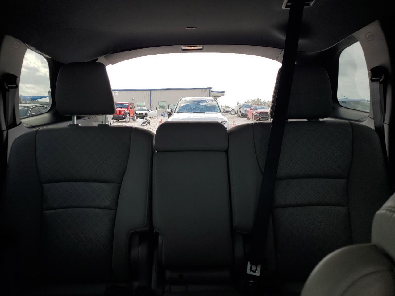 2021 Honda Passport - Image 10