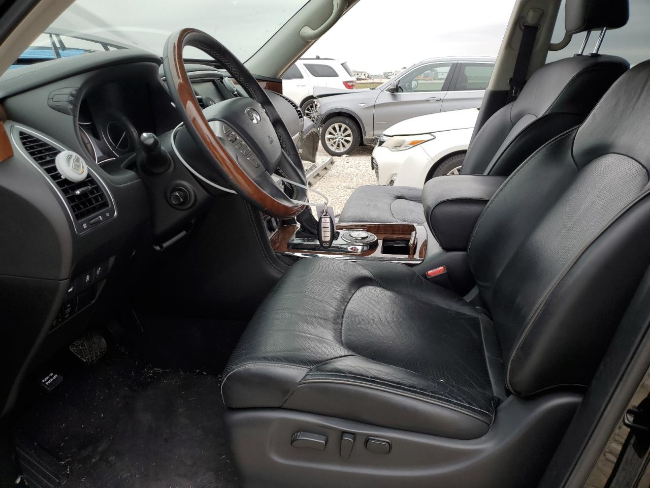 2019 Infiniti QX80 - Image 7