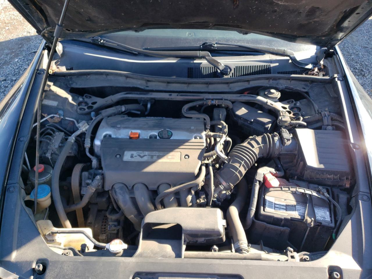 2009 Honda Accord - Image 11