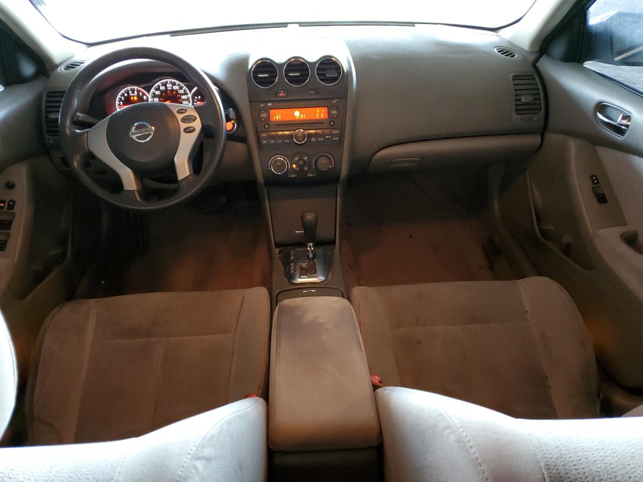 2012 Nissan Altima - Image 8