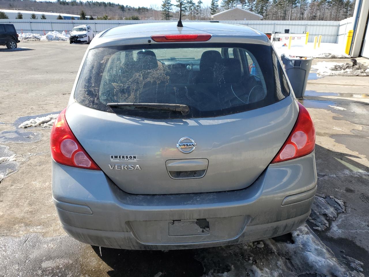 2011 Nissan Versa - Image 6