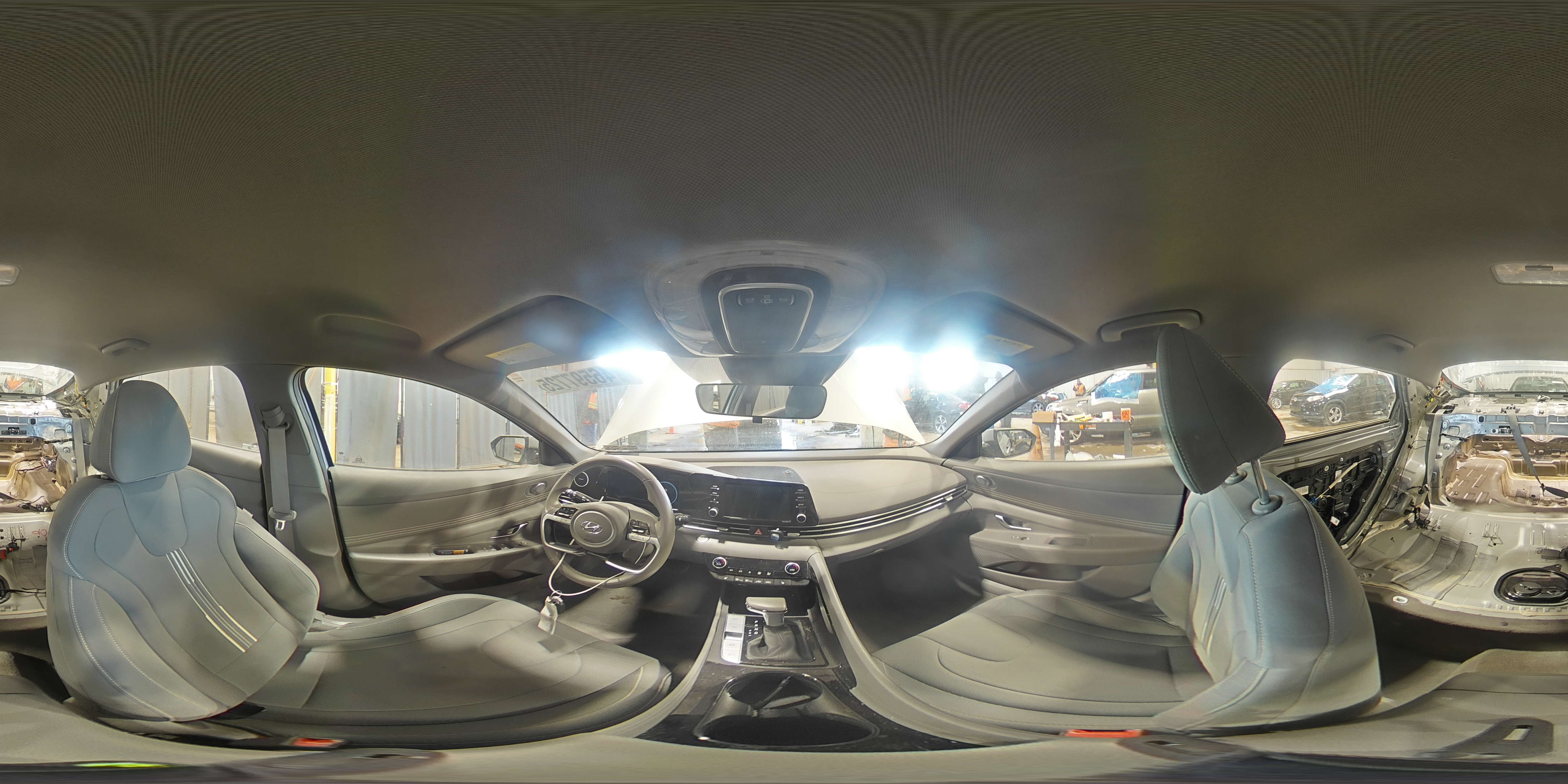 2022 Hyundai Elantra - Image 15