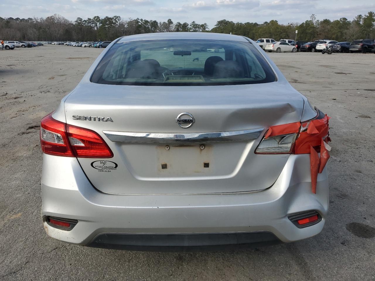 2017 Nissan Sentra - Image 6