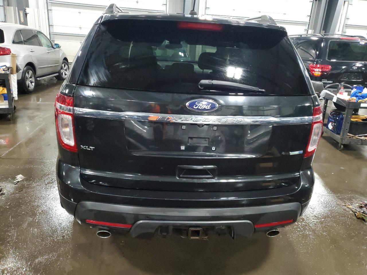 2014 Ford Explorer - Image 6
