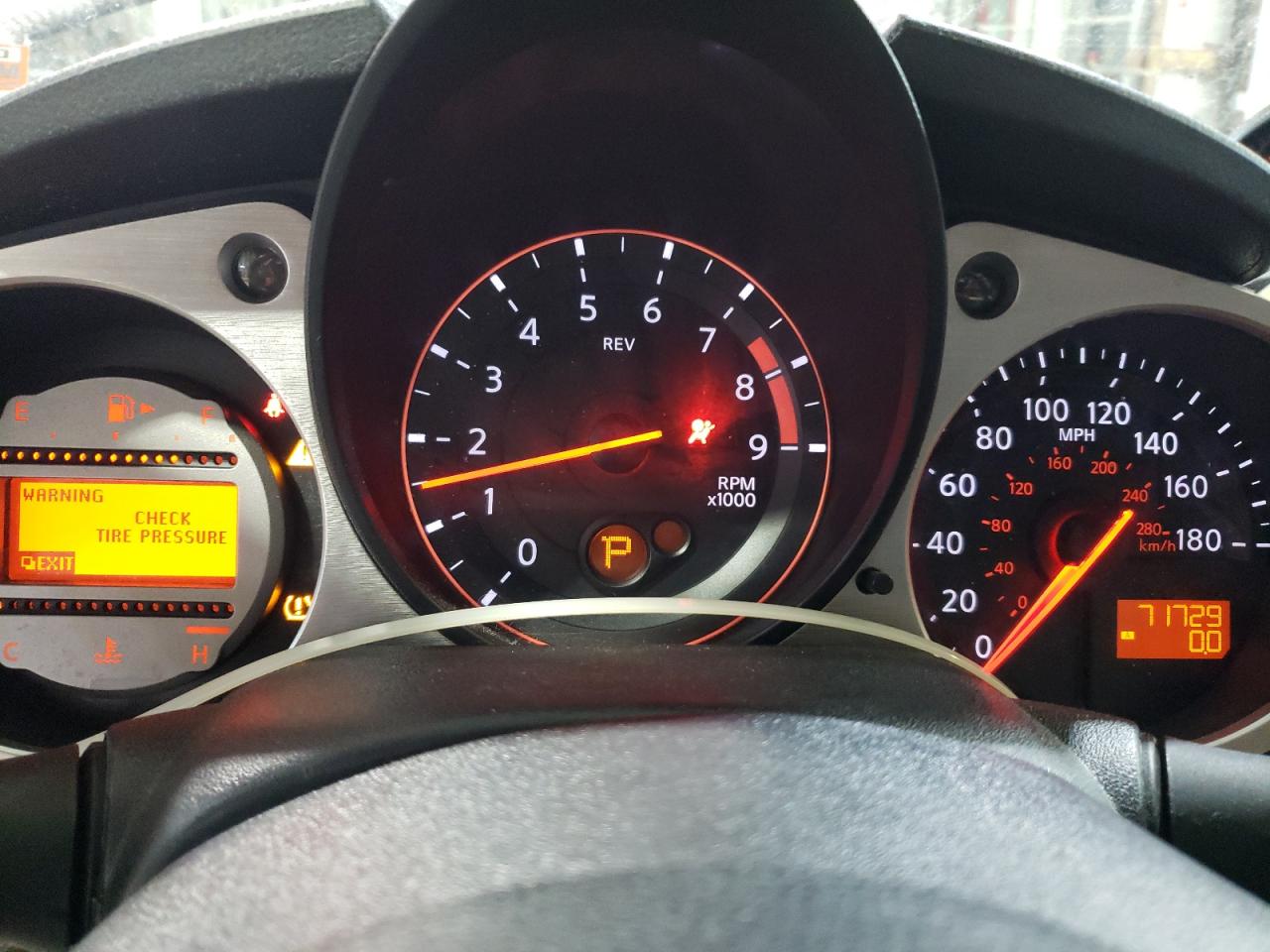 2012 Nissan 370Z - Image 9