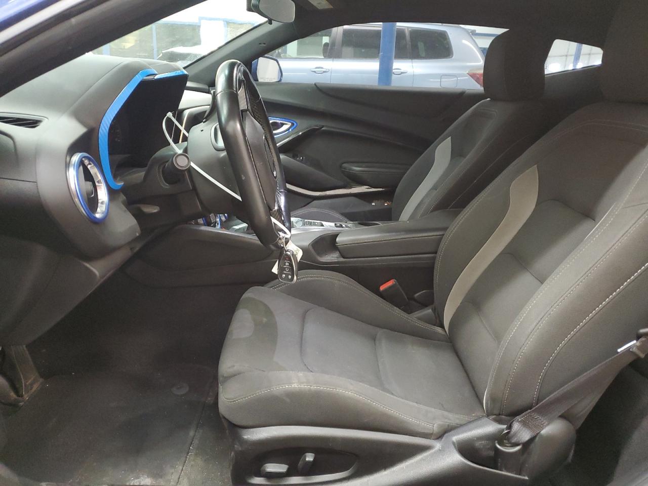 2020 Chevrolet Camaro - Image 7
