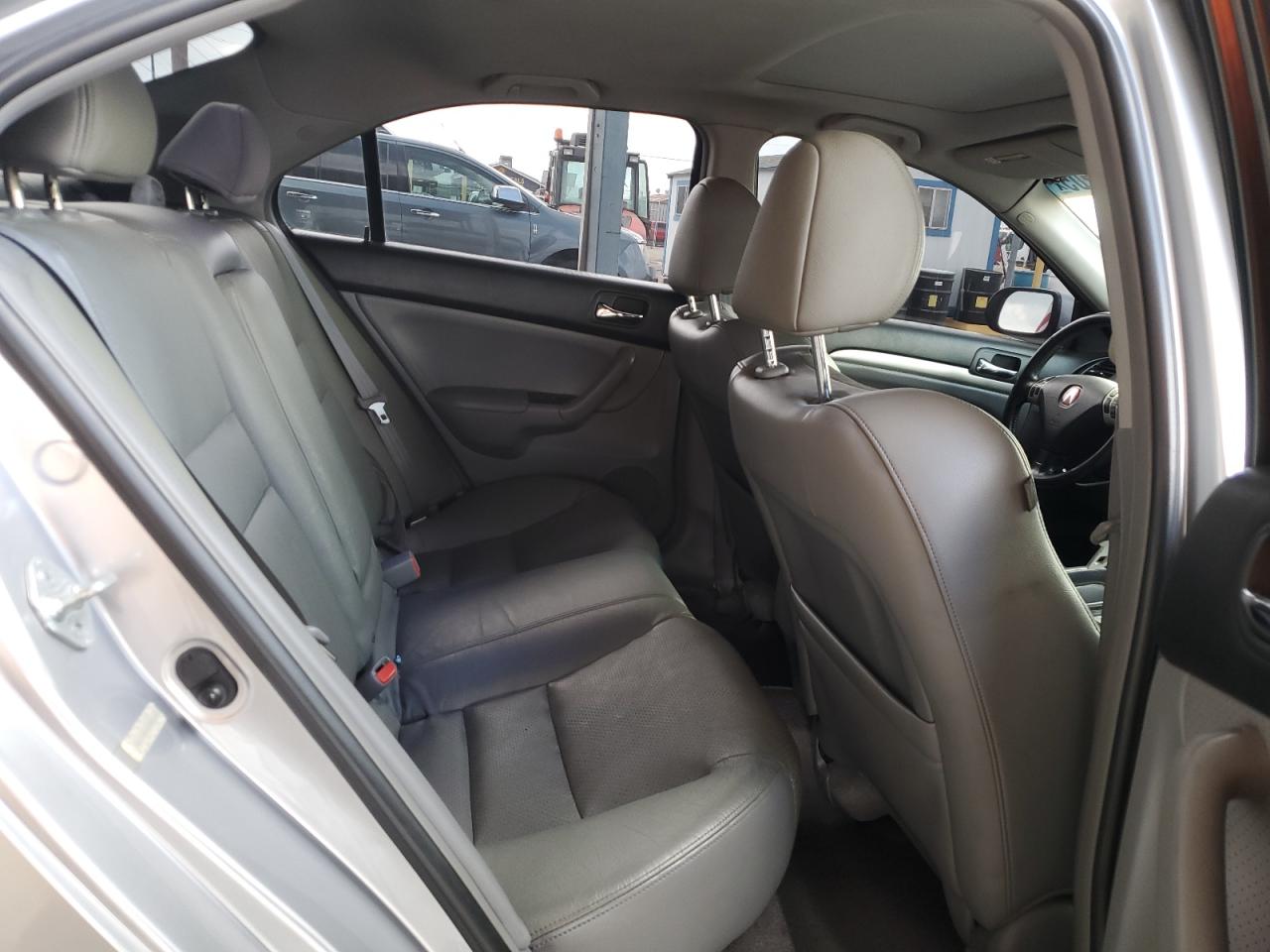 2005 Acura TSX - Image 11