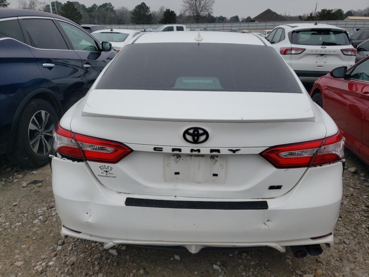 2020 Toyota Camry - Image 6