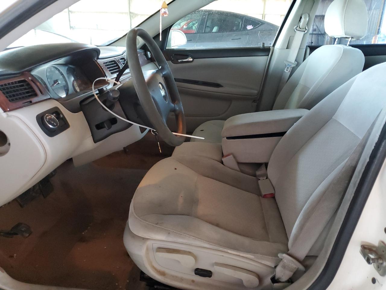 2008 Chevrolet Impala - Image 7